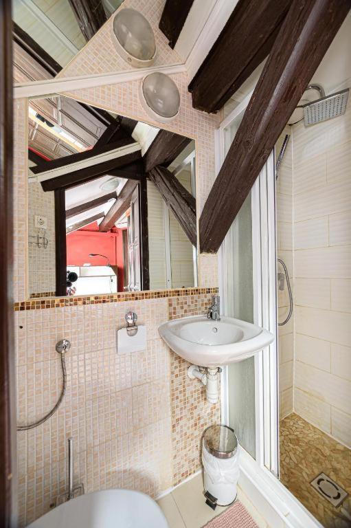 Gul Baba Saray Apartments 布达佩斯 外观 照片